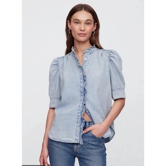 GAP Tops - EUC Gap Puff Sleeve Denim Shirt Ruffle Trim Sz XL Cotton FADED BLUE Button